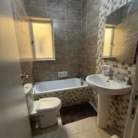St Anglu Family - Lift And Ac Included Apartment *
