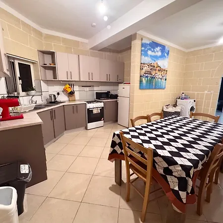 St Anglu - Quality Privat bolig *